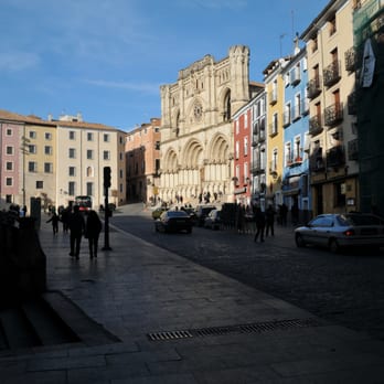 Plaza Mayor - Plaza Mayor - Spanish Near Me - Cuenca, CU