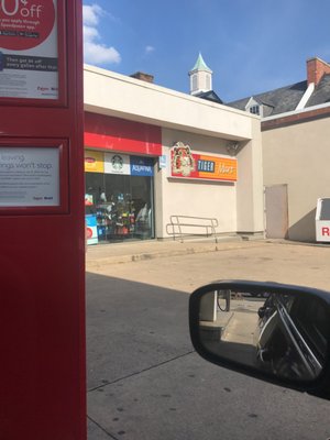 Cleveland Park Tiger Mart