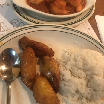La Carreta - Shrimp in Creole sauce (came with a side of rice and plantains) - Cuban Near Me - Miami, Florida