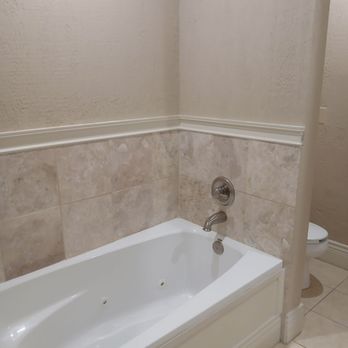Niagara Crossing Hotel & Spa - Hotels Near Me - Lewiston, New York Niagara Crossing Hotel & Spa - Hotels Near Me - Lewiston, New York