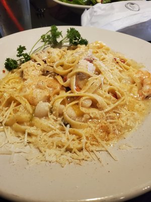 Charlie's on the Lake by null