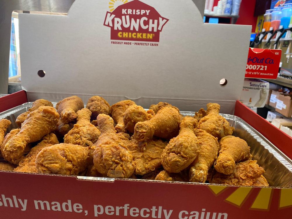 KRISPY KRUNCHY CHICKEN 43 Photos & 40 Reviews 7000 Bancroft Ave
