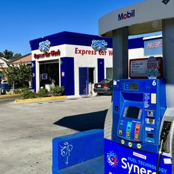 Sunland Mobil - car wash