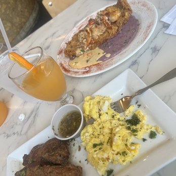 ApacheXLR - Steak & Eggs , Fish & Grits , Mimosa - Bars Near Me - Atlanta, Georgia ApacheXLR - Steak & Eggs , Fish & Grits , Mimosa - Bars Near Me - Atlanta, Georgia