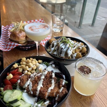 Town Tavern - Food - Bars Near Me - Alameda, California Town Tavern - Food - Bars Near Me - Alameda, California