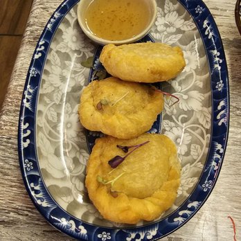 Kam Rai Thai - Curry Puffs - Cocktail Bars Near Me - Astoria, New York Kam Rai Thai - Curry Puffs - Cocktail Bars Near Me - Astoria, New York