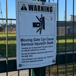 Moving gate can cause serious injury or death