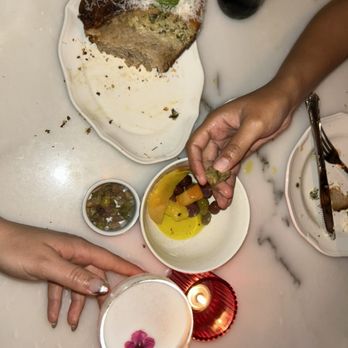 Donna's - MARINATED OLIVES, GARLIC BREAD, bottled coke, mocktail - Italian Near Me - Los Angeles, California Donna's - MARINATED OLIVES, GARLIC BREAD, bottled coke, mocktail - Italian Near Me - Los Angeles, California