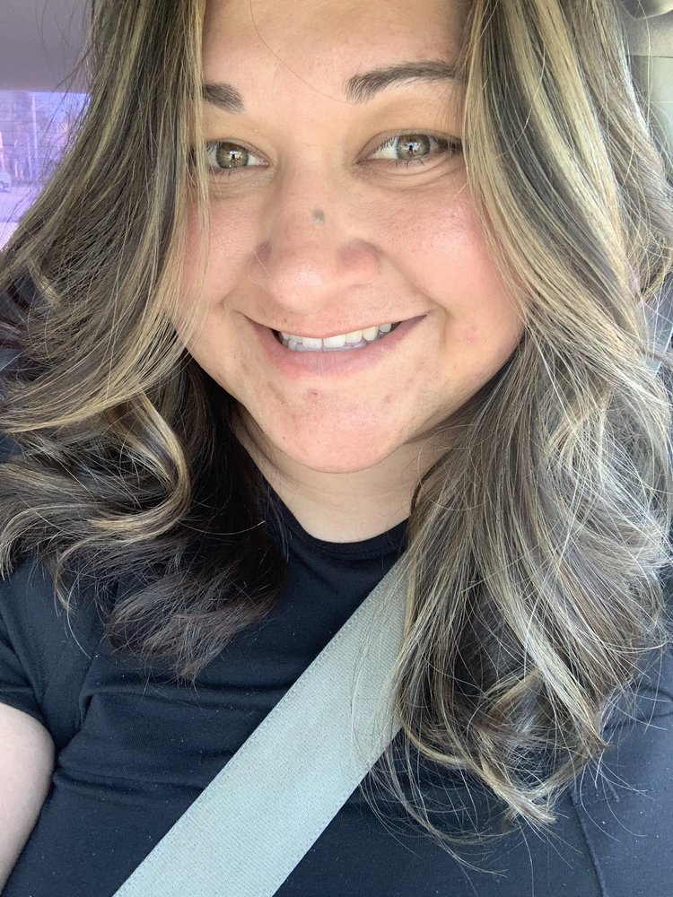 Essential Hair Studio Logo