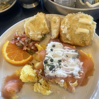 Blackberry Bistro - Great food but Yelp is not letting me write my long, positive review! Please try this place it's amazing - Breakfast & Brunch Near Me - Oakland, California