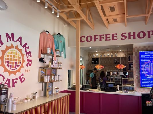 Day Maker Half Day Cafe by null