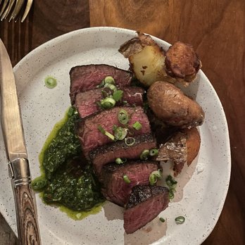Bar Juillet - Petite fillet - Wine Bars Near Me - Ashland, Oregon