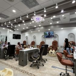 Sun Nails - Very clean, comfortable and convenient in Stater Brothers shopping center
