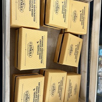 Blue Ridge Honey - Artisanal truffle chocolate - Honey Near Me - Ventura, California