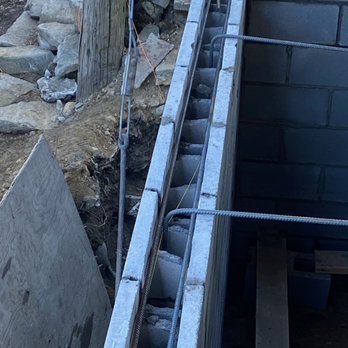 Tapia's Landscaping - the construction of a retaining wall - Landscaping Near Me - Yorktown Heights, New York Tapia's Landscaping - the construction of a retaining wall - Landscaping Near Me - Yorktown Heights, New York