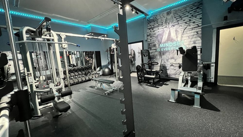 Mandie Creto Personal Training Logo