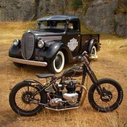 Matchmaking 2 a Tee - Harley Davidson Ford pickup