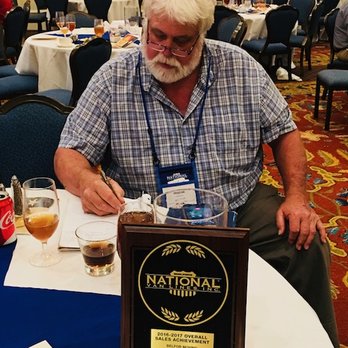 Belfor Moving - Craig making calls between the awards ceremony. Top Ten Booker for a reason! Call today- 415-892-1001 - Movers Near Me - Novato, California Belfor Moving - Craig making calls between the awards ceremony. Top Ten Booker for a reason! Call today- 415-892-1001 - Movers Near Me - Novato, California