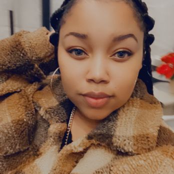 Expressions Hair Lounge - Knowles's box braids - Hair Salons Near Me - Long Beach, California