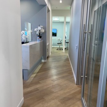Bella Dental - Modern office with all the technology - General Dentistry Near Me - Oxnard, California Bella Dental - Modern office with all the technology - General Dentistry Near Me - Oxnard, California