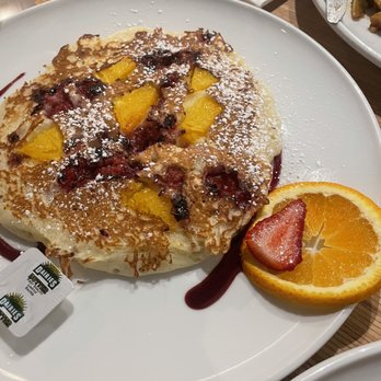 Honey's Bistro - orange & Raspberry Pancakes - Breakfast & Brunch Near Me - Encinitas, California Honey's Bistro - orange & Raspberry Pancakes - Breakfast & Brunch Near Me - Encinitas, California