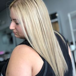 Aura Hair