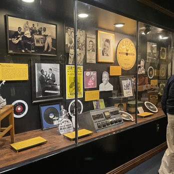 Sun Studio - Awesome memorabilia upstairs - Museums Near Me - Memphis, Tennessee Sun Studio - Awesome memorabilia upstairs - Museums Near Me - Memphis, Tennessee