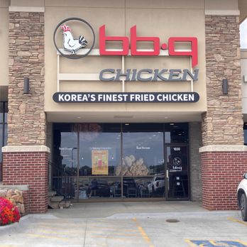bb.q Chicken - Front of bb.q chicken - Chicken Shop Near Me - Omaha, Nebraska