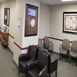 ProHEALTH Roslyn Internal Medicine - Waiting Area