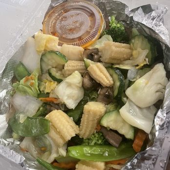 Bamboo Fresh Thai Cuisine - Param Long Song-Vegetarian with peanut sauce - Thai Near Me - La Mesa, California