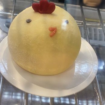 Rubie's Smoothie - a cake on a plate - Bubble Tea Near Me - Newark, Delaware