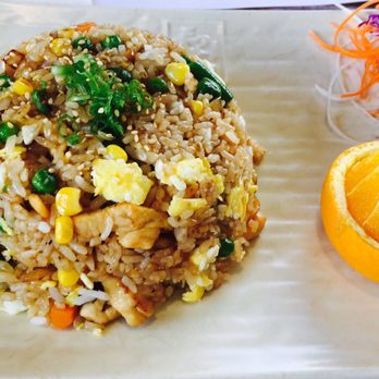Midori Sushi and Grill - Fried Rice (chicken) - Sushi Bars Near Me - Tehachapi, California
