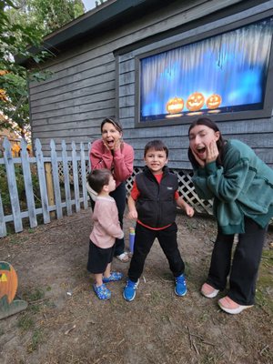 Vala's Pumpkin Patch & Apple Orchard by null
