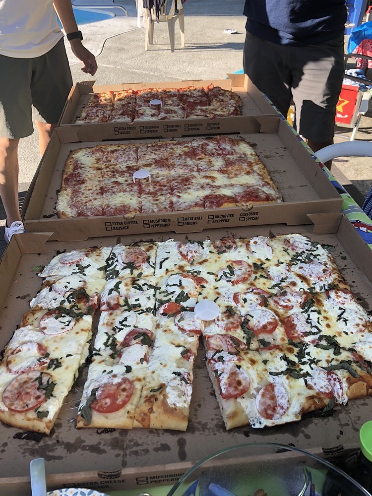 Catanzaro's Pizzeria Cranston