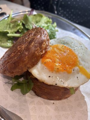 All Things Delicious. by null