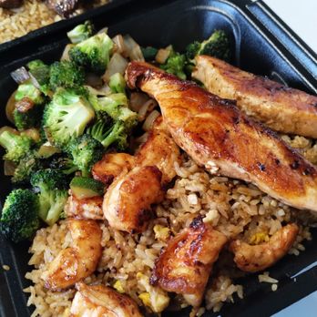 Hibachi Los Hermanos - Salmon & shrimp - Food Trucks Near Me - Columbus, Ohio
