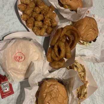Maple and Motor - 4 cheeseburgers, fries, tots, onion rings - Burgers Near Me - Dallas, Texas Maple and Motor - 4 cheeseburgers, fries, tots, onion rings - Burgers Near Me - Dallas, Texas