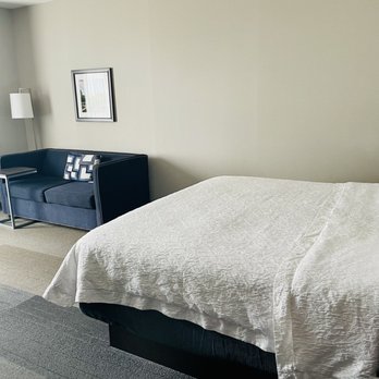 Hampton Inn & Suites Indianapolis-Keystone - Inside the room with the extra couch. - Hotels Near Me - Indianapolis, Indiana Hampton Inn & Suites Indianapolis-Keystone - Inside the room with the extra couch. - Hotels Near Me - Indianapolis, Indiana