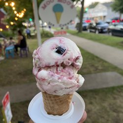 Moo Moo’s Ice Cream Shop