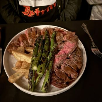 Bar Gabi - Vaca moo steak - American Near Me - Hazel Park, Michigan