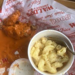 Waldo's Chicken and Beer - Chicken tenders and Mac n cheese