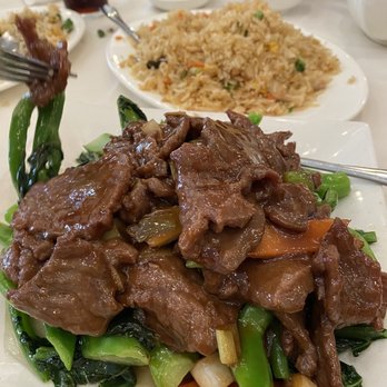 ChongQing Restaurant - Beef with Chinese Broccoli - Chinese Near Me - Surrey, British Columbia ChongQing Restaurant - Beef with Chinese Broccoli - Chinese Near Me - Surrey, British Columbia