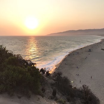 Point Dume State Beach - Beaches Near Me - Malibu, California