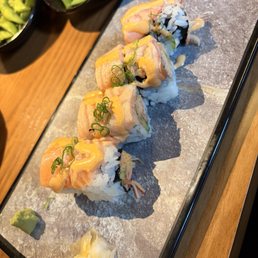 Salmon Flaming Roll Salmon Flaming Roll