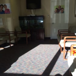 I Smile Dental Studio - Waiting room