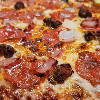 Ari's Pizza - Pizza Near Me - Oakland, Maryland Ari's Pizza - Pizza Near Me - Oakland, Maryland