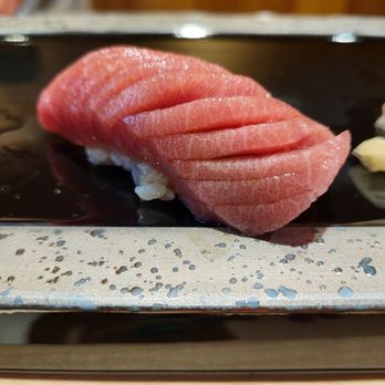 Omakase Yume - Chutoro (Medium-fatty Tuna) - Sushi Bars Near Me - Chicago, Illinois