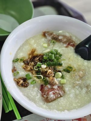 Old Airport Road Food Centre by null