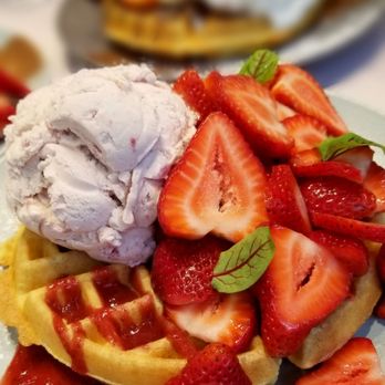 Demetres Downtown Markham - Belgian waffle, strawberry royale ice cream, fresh strawberries, strawberry coulis - Desserts Near Me - Markham, Ontario
