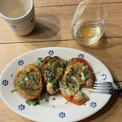 Alba Salentinian - Tomatoes stuffed with chickpeas and crispy crumbs